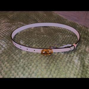Gucci Leather belt with Double G buckle (Brand new, worn only 2-3 times)